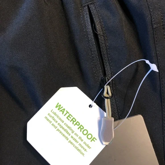 Women’s Black Cargo Pants - Picture 4 of 6